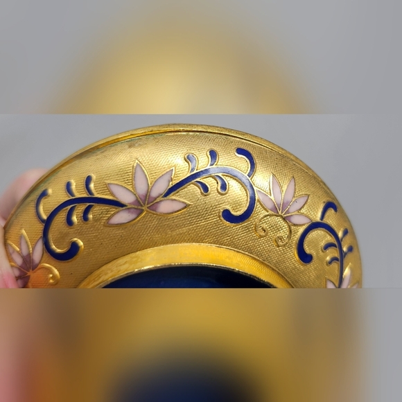 Vintage Cloisonné And Enamel Flower And Butterflies Trinket Jewelry Box Round - Picture 9 of 13